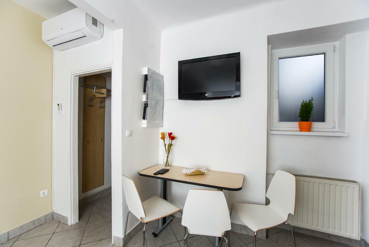 Roze Apartment Загреб Екстер'єр фото